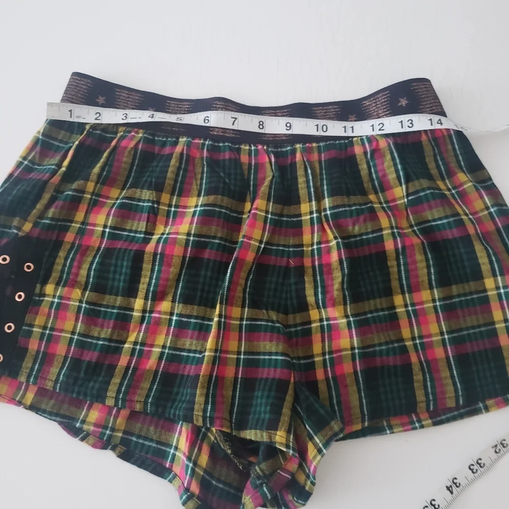 Fenty TIED UP TARTAN RAW HEM PJ SHIRT NWT size M - Picture 4 of 15